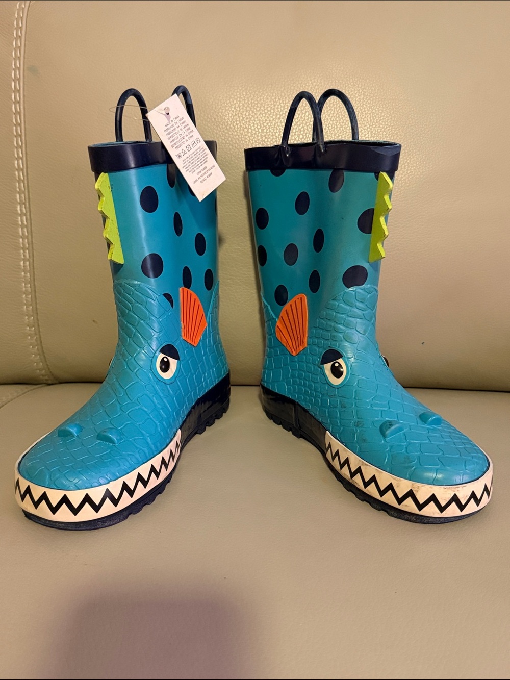 Kushyshoo Rubber Big Kids Rain Boots Piranha 3D Cartoon Rain Boots! Size 1